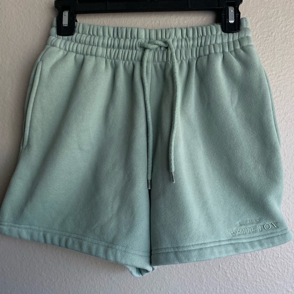 White fox sweat shorts
